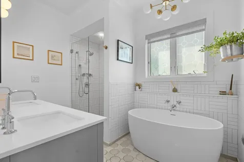 1955 West Barry Street Chicago IL 60657