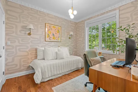 1955 West Barry Street Chicago IL 60657