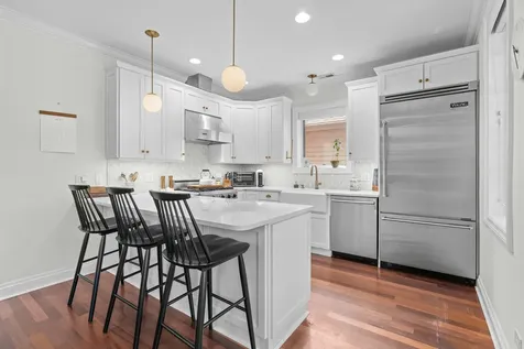 1955 West Barry Street Chicago IL 60657