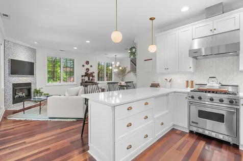 1955 West Barry Street Chicago IL 60657