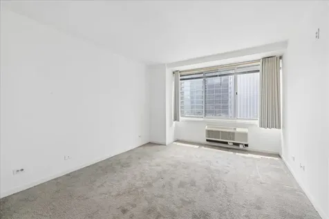 211 East Ohio Street Chicago IL 60611