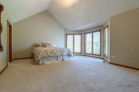 3944 Lakeview Court Long Grove IL 60047