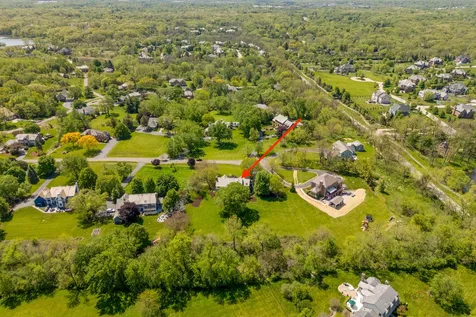 3944 Lakeview Court Long Grove IL 60047