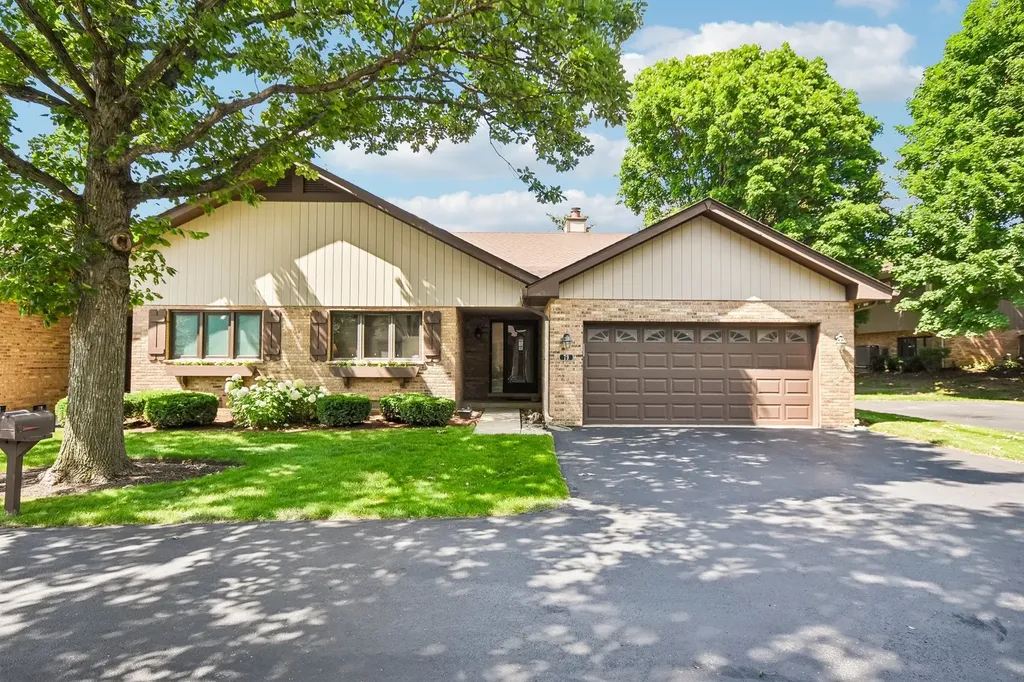 79 Castle Rock Lane Bloomingdale IL 60108