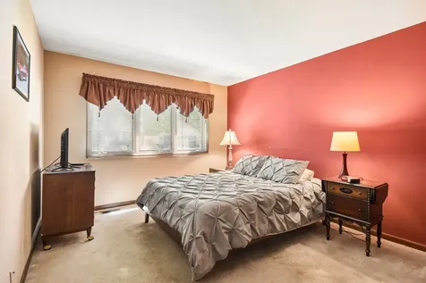 79 Castle Rock Lane Bloomingdale IL 60108