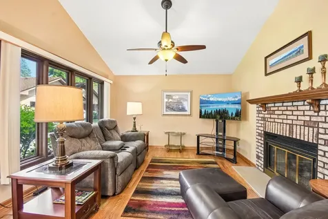 79 Castle Rock Lane Bloomingdale IL 60108