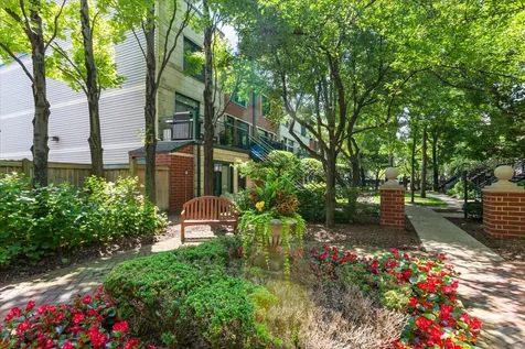 1812 South Federal Street Chicago IL 60616