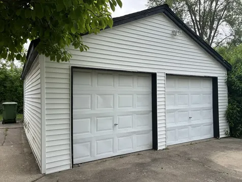 9615 Nottingham Avenue Oak Lawn IL 60453