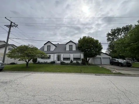 9615 Nottingham Avenue Oak Lawn IL 60453