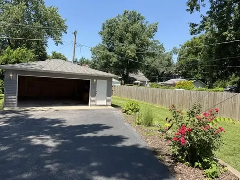 18456 Dixie Highway Homewood IL 60430
