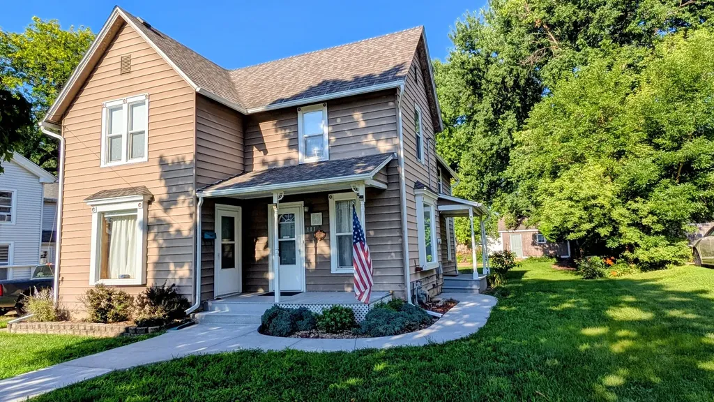 111 North Wesley Avenue Mount Morris IL 61054