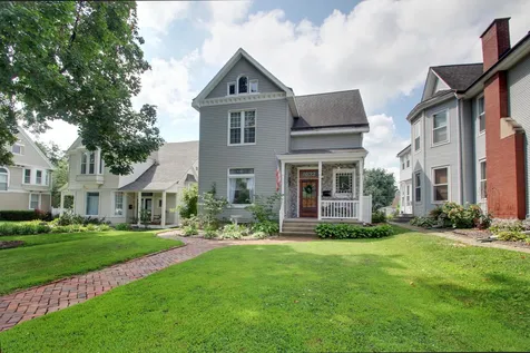 1632 Kentucky Street Quincy IL 62301