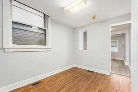 5114 South Dorchester Avenue Chicago IL 60615