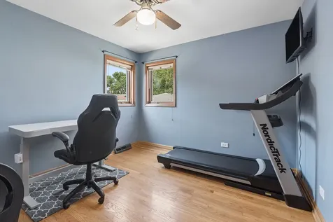 10025 South 53rd Avenue Oak Lawn IL 60453