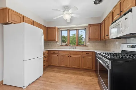 10025 South 53rd Avenue Oak Lawn IL 60453