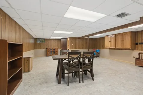10025 South 53rd Avenue Oak Lawn IL 60453