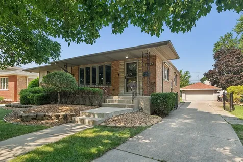 10025 South 53rd Avenue Oak Lawn IL 60453