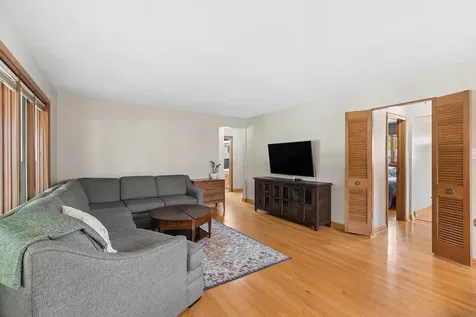10025 South 53rd Avenue Oak Lawn IL 60453