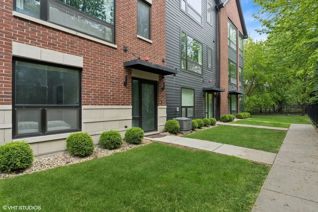 7771 Van Buren Street Forest Park IL 60130