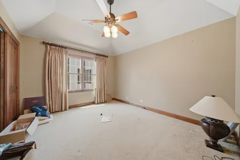 125 Goldenrod Drive Sugar Grove IL 60554