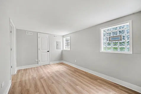 14802 Marshfield Avenue Harvey IL 60426