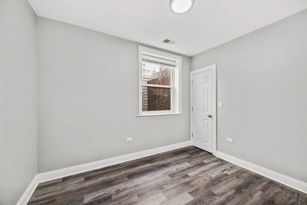 2207-09 North Mango Avenue Chicago IL 60639