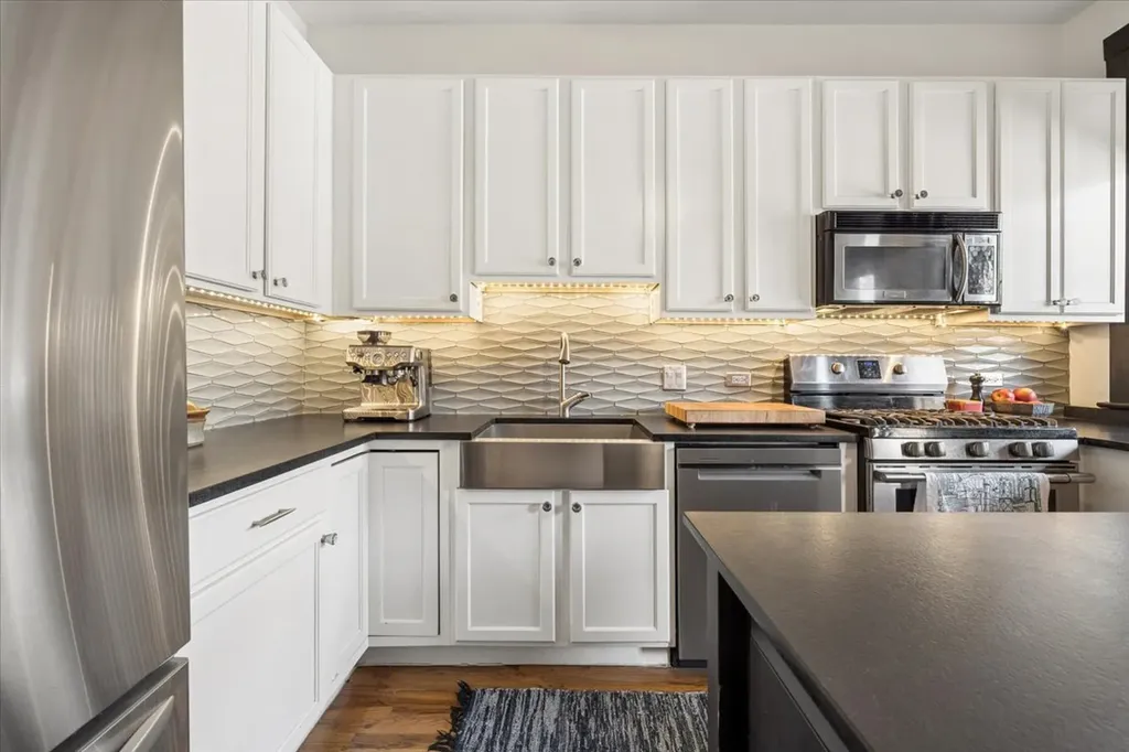 2314 West Cortez Street Chicago IL 60622