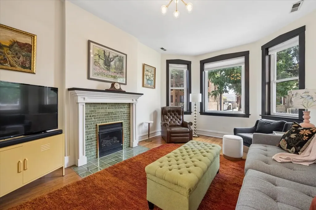 2314 West Cortez Street Chicago IL 60622