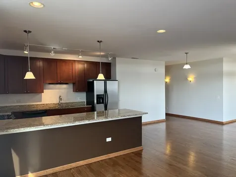 974 West 35th Place Chicago IL 60609