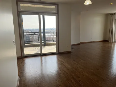 974 West 35th Place Chicago IL 60609