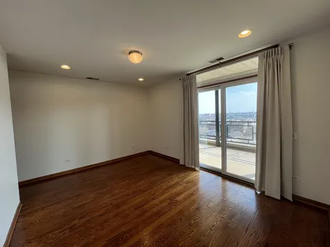 974 West 35th Place Chicago IL 60609