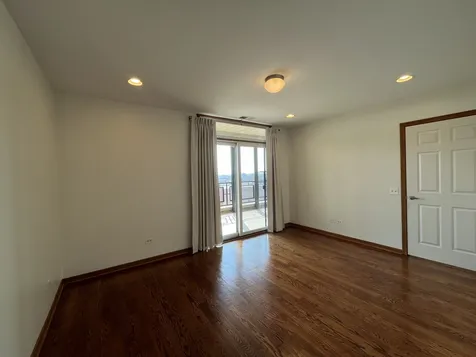 974 West 35th Place Chicago IL 60609