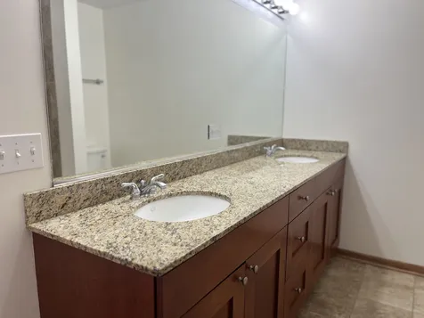 974 West 35th Place Chicago IL 60609