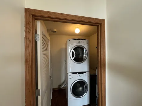 974 West 35th Place Chicago IL 60609