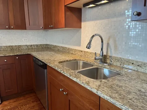 974 West 35th Place Chicago IL 60609