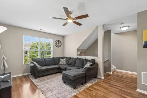 1674 West Turtle Creek Lane Round Lake IL 60073