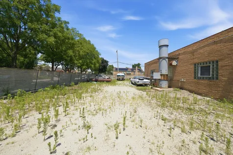4814 West 47th Street Chicago IL 60638