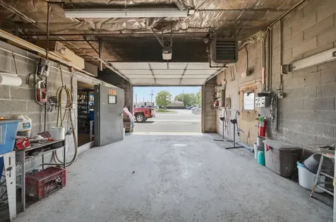 4814 West 47th Street Chicago IL 60638