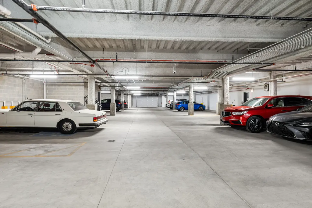 1548 West Ardmore Avenue Chicago IL 60660