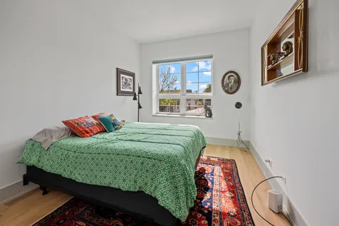 1548 West Ardmore Avenue Chicago IL 60660