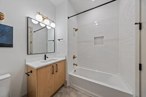 1548 West Ardmore Avenue Chicago IL 60660