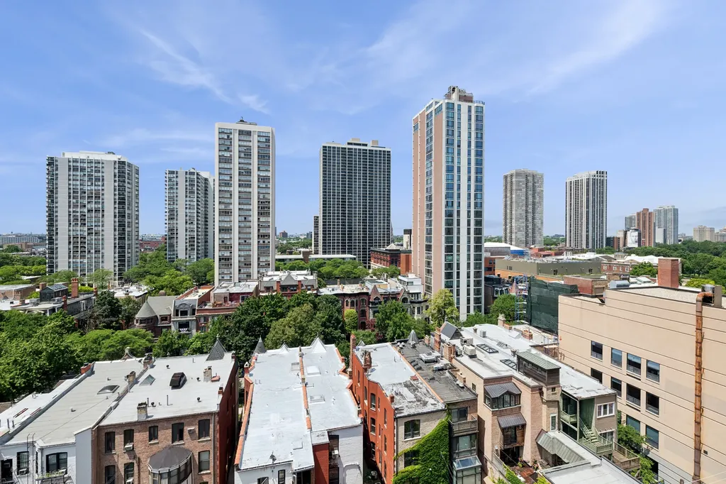 1516 North State Parkway Chicago IL 60610