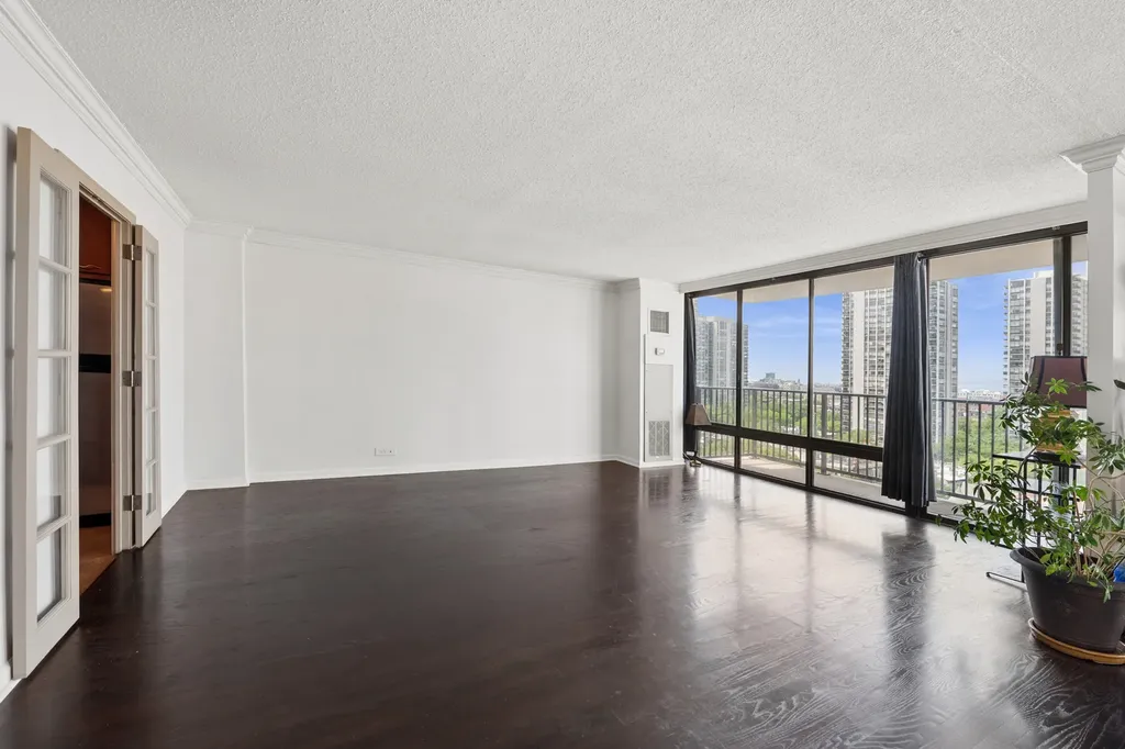 1516 North State Parkway Chicago IL 60610