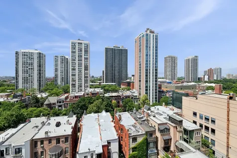 1516 North State Parkway Chicago IL 60610