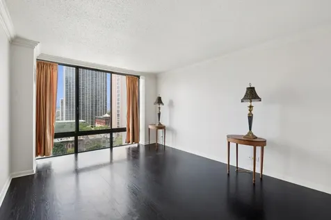 1516 North State Parkway Chicago IL 60610