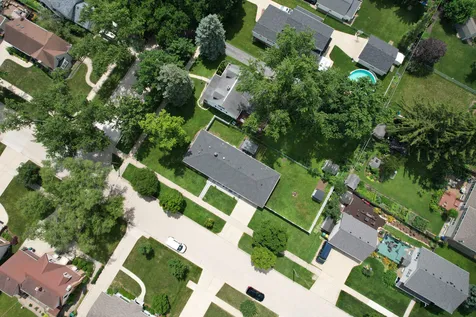 323 East Taylor Road Lombard IL 60148