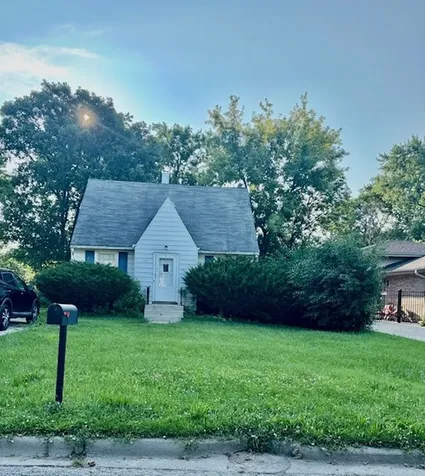 197 North Bonnie Brae Avenue Elmhurst IL 60126