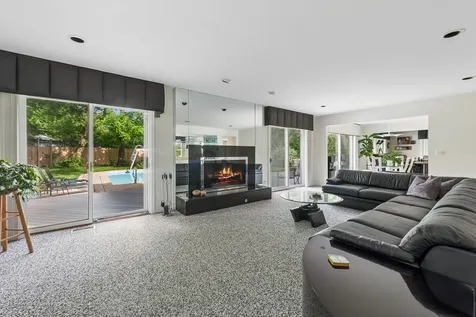 35 Barnard Lane Highland Park IL 60035