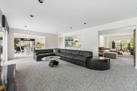 35 Barnard Lane Highland Park IL 60035