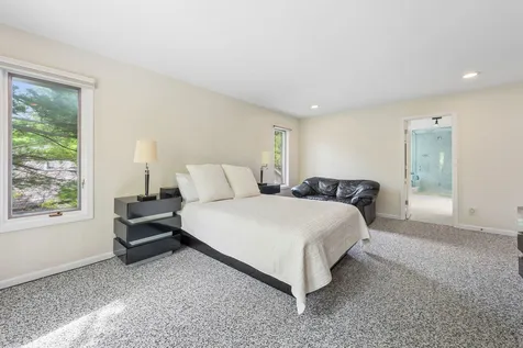 35 Barnard Lane Highland Park IL 60035